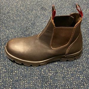 Redback great barrier boots